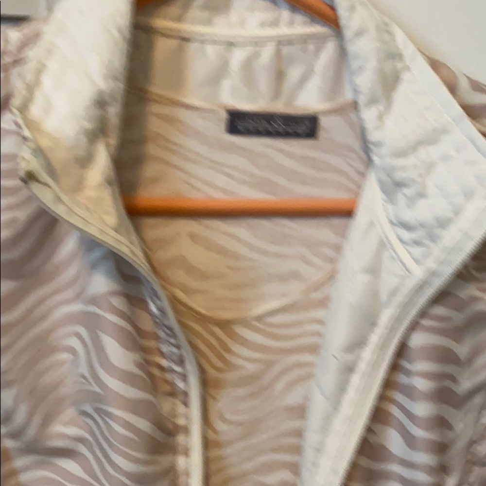 Misses petite medium vest and matching top
